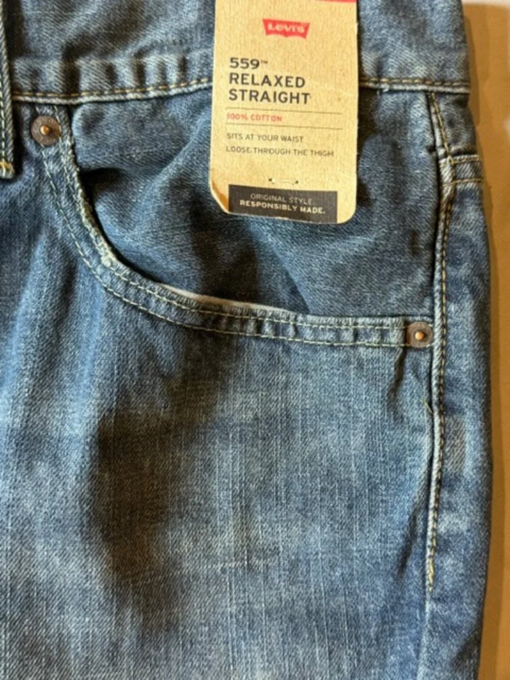 NWT Levi’s 559 Relaxed Straight Jeans Men’s 54x29 Big & Tall Blue